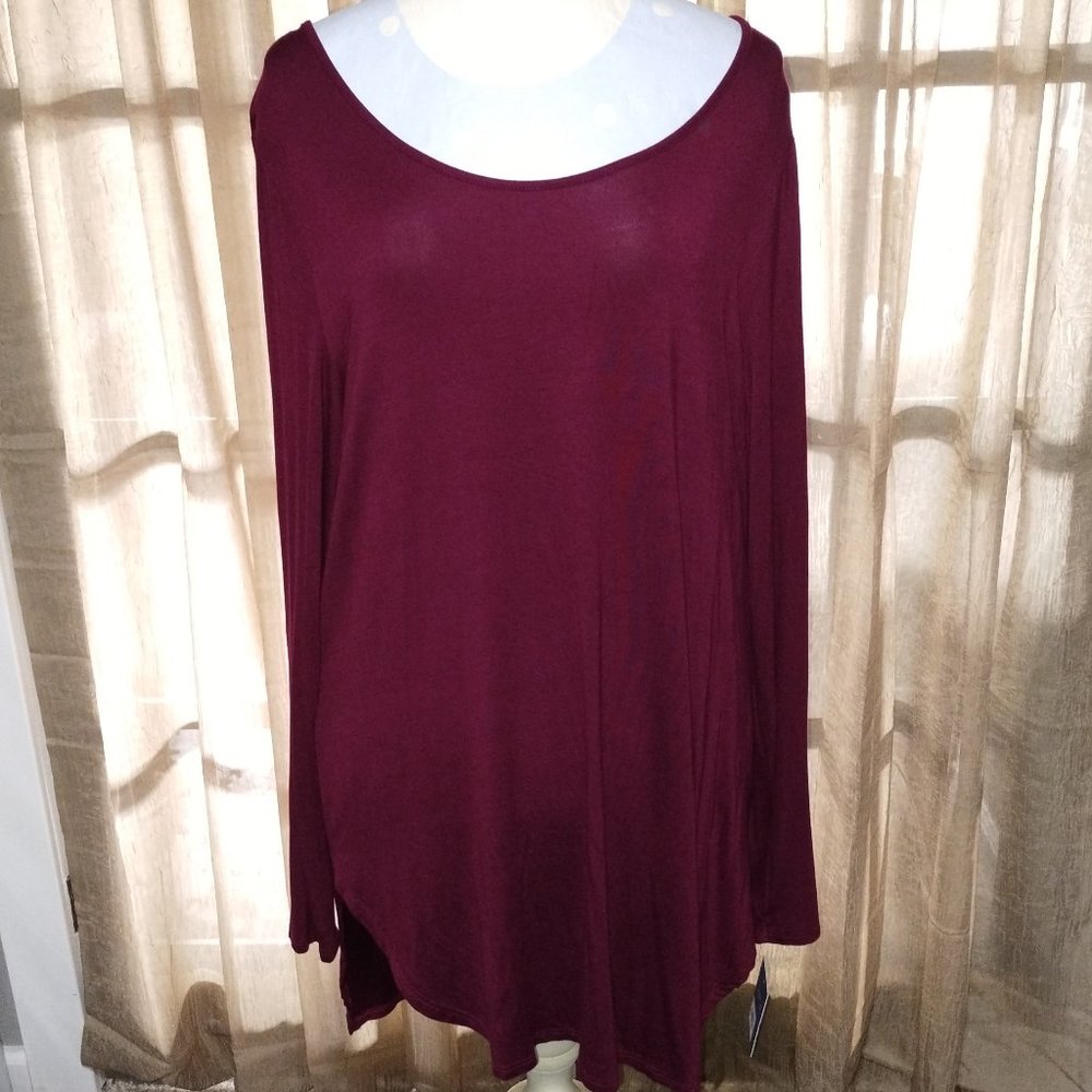 CLEARANCE Women's Tunic Long Sleeve Tunic Top Size XL NWT.
